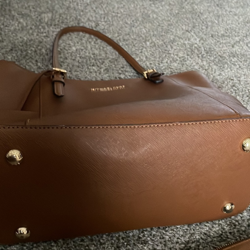Tote - Picture 7 of 7